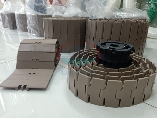 Xích nhựa các loại