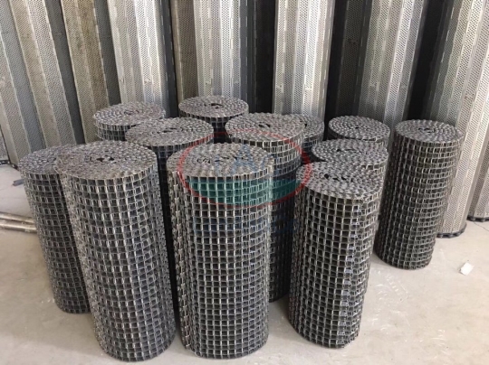 bang tai lưới inox các loại