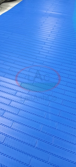 Băng tải mắt kín H900